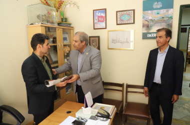 گزارش مصور حضور ریاست محترم دانشگاه در دانشکده کشاورزی و تجلیل از اعضای هیئت علمی ارتقایافته به مرتبه استادی در  جلسه هیات ممیزه  دانشگاه