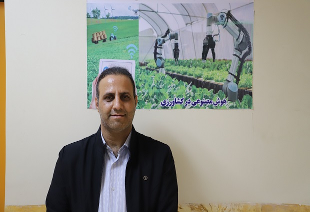 وحید دهباشی