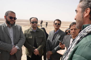 بازدید مدیر کل میراث فرهنگی، گردشگری و صنایع دستی سیستان و بلوچستان و معاون حقوق عامه دادستانی زاهدان و جمعی از خبرنگاران حوزه زاهدان و سیستان از سایت آموزش باستان شناسی دانشگاه زابل در تپه پیرزال