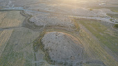Provincial officials emphasize continuing excavations in Aq Tepe; full support for Zabol University's extracurricular project