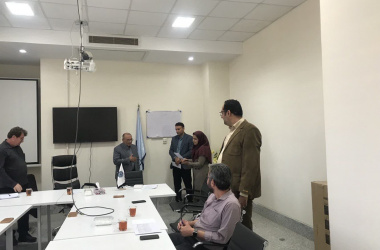 جلسه تکریم و معارفه سرپرست گروه زبان انگلیسی