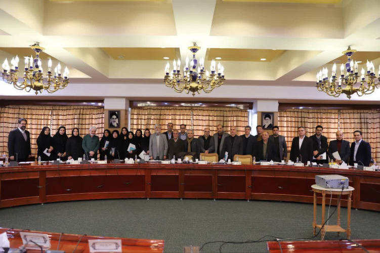 نخستین نشست مسئولان دفترهای ارتباط با فرهنگستان زبان و ادب فارسی در دانشگاه ها برگزار شد.