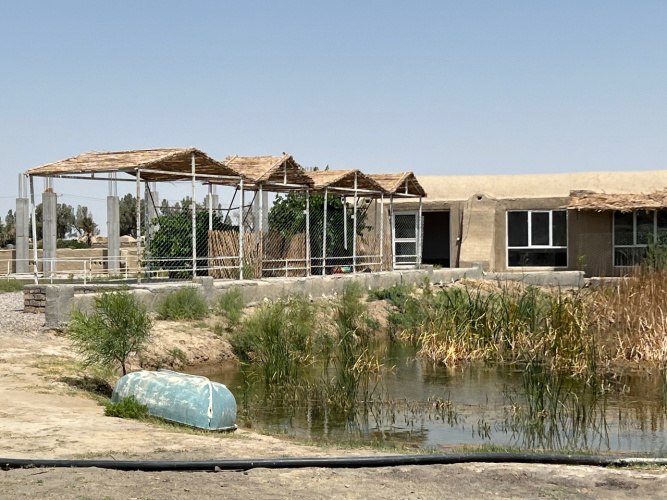 گزارش تصویری برگزاری دورهمی صمیمانه خانواده بزرگ مجتمع آموزشی دانشگاه به مناسبت بزرگداشت مقام معلم و قدردانی همکاران دبستان پسرانه در این خصوص ـ اردیبهشت ماه ۱۴۰۵
