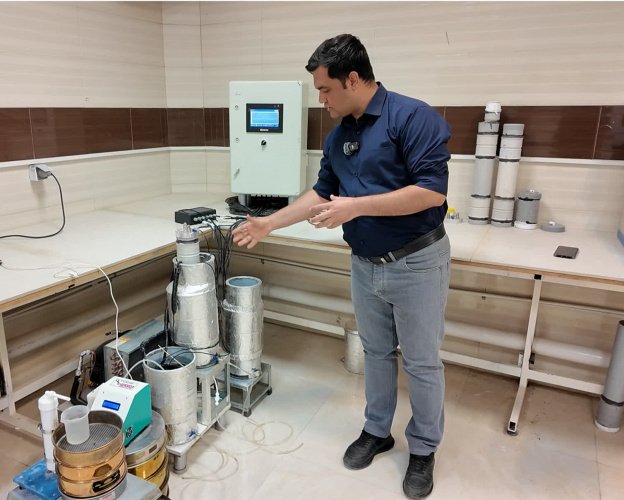 Design and construction of the "Abadis" laboratory device at the University of Zabol; a step in developing water and soil engineering research infrastructure