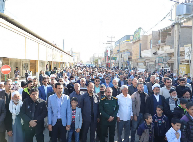 حضور دانشگاهیان دانشگاه زابل در تجمع محکومیت حادثه تروریستی کرمان