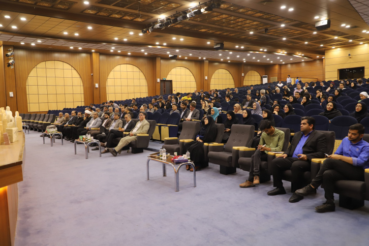 مراسم تقدیر از سرآمدان آموزشی و فرهنگی دانشگاه زابل برگزار شد